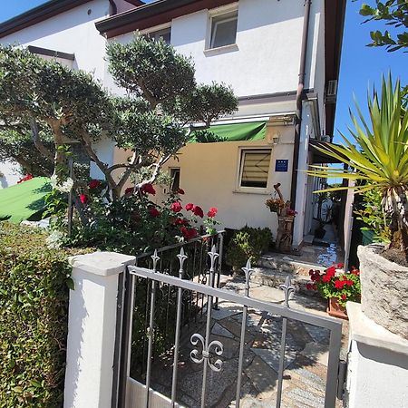 Susy Apartment Umag Exterior foto
