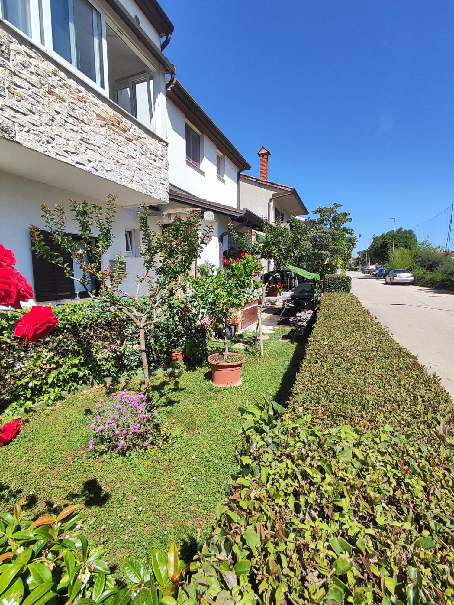 Susy Apartment Umag Exterior foto
